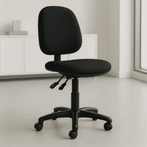 Silla de oficina ergonómica negra para trabajo y estudio en espacios modernos.