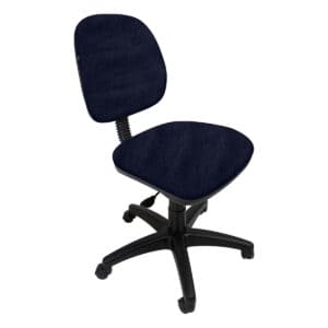 Silla de oficina con respaldo ajustable y asiento acolchado, ideal para espacios de trabajo en casa.