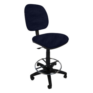 Silla de oficina ergonómica con respaldo y asiento acolchonados, ideal para espacios de trabajo en c.