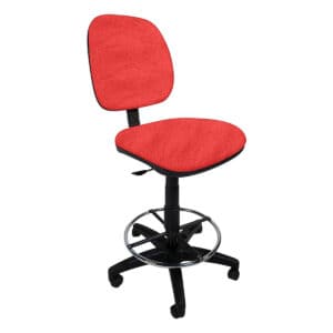 Silla de oficina ergonómica con asiento y respaldo acolchonados en color rojo, ideal para espacios d.