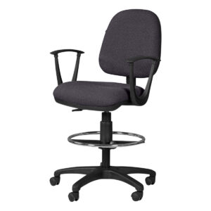 Silla de oficina ergonómica con respaldo ajustable y ruedas para comodidad y movilidad.