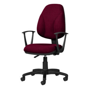Silla de oficina ergonómica con respaldo rojo y ruedas para oficina moderna y cómoda.