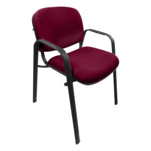 Silla de oficina con respaldo y asiento acolchonados en color burdeos, ideal para espacios de trabaj.