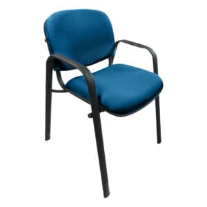 Silla de oficina con respaldo azul, ideal para espacios de trabajo y reuniones. Diseño ergonómico y.