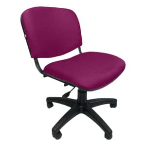 Silla de oficina ergonómica con asiento y respaldo en color burdeos, ideal para espacios de trabajo.