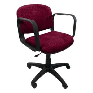 Silla de oficina ergonómica con ruedas y respaldo acolchado en color burdeos.