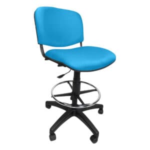 Silla de oficina con respaldo y asiento acolchonados en color azul, ideal para espacios de trabajo c.