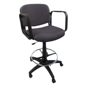 Silla de oficina ergonómica con soporte lumbar y altura ajustable para espacios de trabajo.