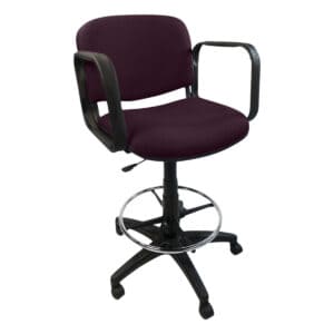 Silla de oficina ergonómica con respaldo y brazos ajustables, ideal para espacios de trabajo cómodos.