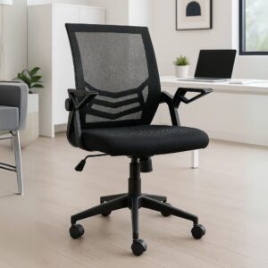 Silla de oficina ergonómica negra con respaldo de malla y ruedas, ideal para espacios de trabajo mod.