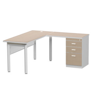 Escritorio de oficina en forma de L con cajonera beige y estructura blanca, ideal para espacios de t.