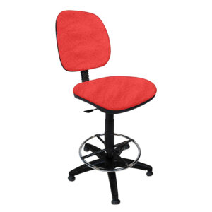 Silla de oficina ergonómica con asiento y respaldo acolchonados en color rojo. Ideal para espacios d.