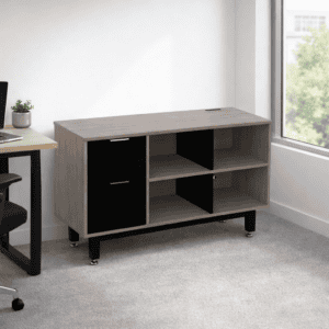 Estantería para oficina con puertas negras y estantes abiertos, ideal para organización y almacenami.