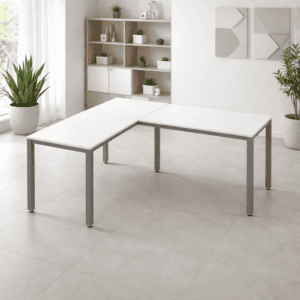 Mesa de oficina modular blanca y gris para espacios de trabajo modernos.