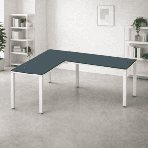 Mesa de oficina en forma de L para espacios de trabajo modernos y funcionales.
