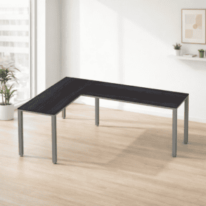 Mesa de oficina en forma de L, moderna y funcional para espacios de trabajo.