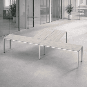 Mesa de oficina en diseño minimalista y elegante.