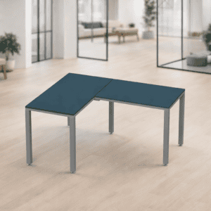 Mesa de oficina moderna y funcional para espacios de trabajo.