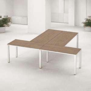 Mesa de oficina moderna y funcional para espacios de trabajo colaborativos.