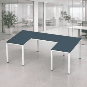 Mesa de oficina en forma de U para espacios de trabajo colaborativos.
