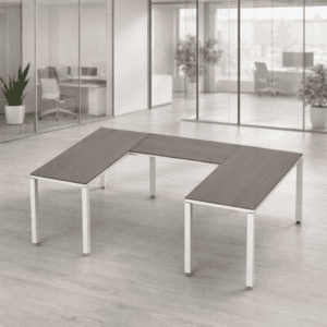 Mesa de oficina moderna en espacio de trabajo abierto, ideal para oficinas colaborativas y áreas de.