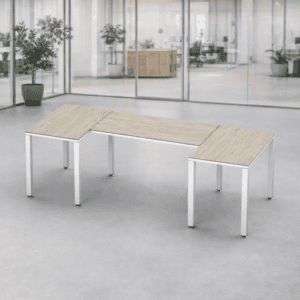 Mesa de oficina modular en espacio de trabajo abierto.