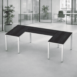Mesa de oficina en forma de L para espacios de trabajo modernos y funcionales.