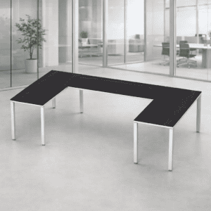 Mesa de oficina moderna y funcional para espacios de trabajo colaborativos.