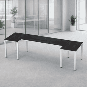 Mesa de oficina en forma de L para espacios de trabajo modernos y funcionales.
