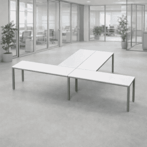 Mesa de oficina modular para espacios de trabajo colaborativos y modernos.