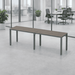 Mesa de oficina moderna y funcional para espacios de trabajo.
