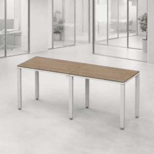 Mesa de oficina moderna y funcional para espacios laborales.