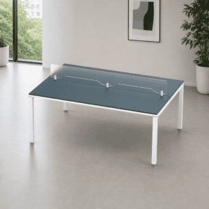 Mesa de ping pong moderna para oficina o recreación en interiores.