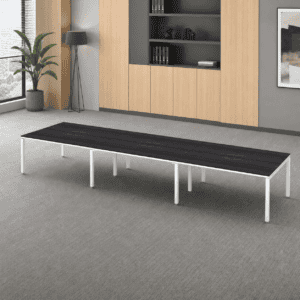 Banco de oficina con superficie de madera oscura y estructura blanca, ideal para oficinas modernas.