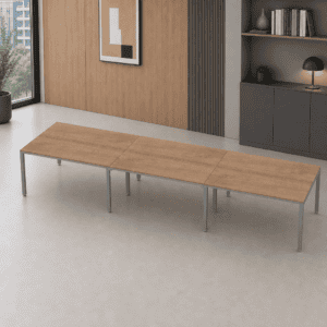 Mesas de oficina modernas y funcionales para espacios de trabajo elegantes y eficientes.